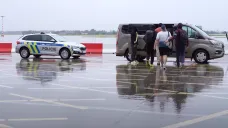 Zadržení muže odsouzeného za několik znásilnění