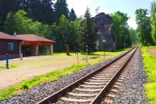 Do Adršpachu dojedou vlakem i ti, kdo vyrazí autem. Nová parkoviště budou v sousedních Teplicích