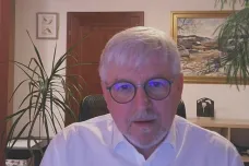 Banky jsou regulované dobře, kvůli inflaci lidé ztrácejí důvěru ve stabilitu, míní Rusnok