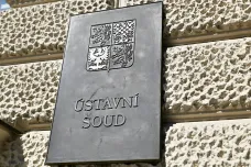 Ústavní soud zrušil rozsudek nad úřednicí, která měla na starosti rozhodování o občanství Czerninové