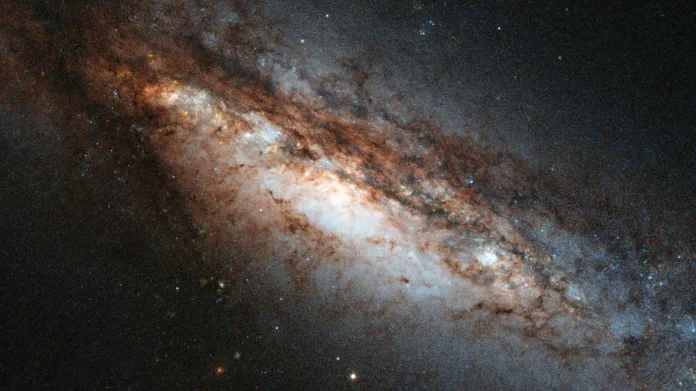 Galaxie objektivem Hubbleova vesmírného teleskopu