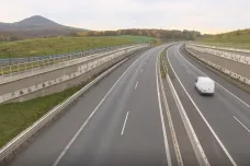 ŘSD obviňuje ústecký spolek, že brzdí kolaudaci dálnice D8. Ten to však odmítá