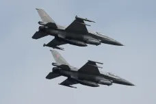 Ukrajinské F-16 budou spíš jen snadnou kořistí pro Rusy, píše WP