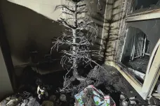 Perný Štědrý den pro hasiče. Ve Zlíně si oheň vyžádal jednu oběť