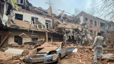 Následky ruského útoku na civilní objekty v Charkovské oblasti