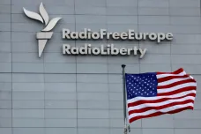 Rádio Svobodná Evropa posílá některé pražské zaměstnance na částečně placené volno