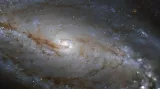 Galaxie objektivem Hubbleova vesmírného teleskopu