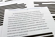 Soud zveřejnil dokument k prohlídce Trumpovy rezidence. Detaily začernil