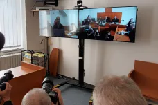 Soud propustil na podmínku dva žháře z Vítkova