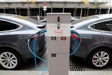 EU omezí prodej aut se spalovacími motory od roku 2035, shodli se ministři životního prostředí