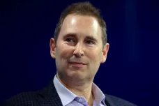 Zakladatel Amazonu Jeff Bezos předá žezlo nástupci, bude jím Andy Jassy