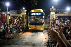 Myanmarská junta propustila stovky politických vězňů. Některé obratem zadržela