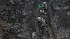 Vojáci 110. brigády územní obrany Ukrajiny na výcviku v Záporožské oblasti