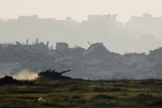 Izrael spustil pozemní operaci v Pásmu Gazy ve více směrech